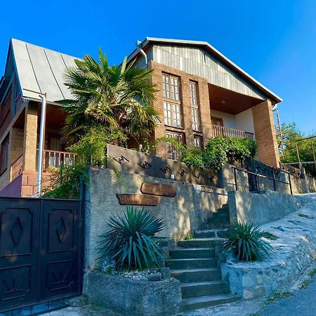 Готель Eco House Sabero Akhmeta Екстер'єр фото